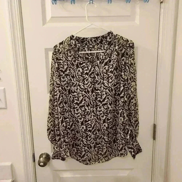 H&M Tops - H&M Size S Animal Print Blouse Long Sleeve Button Neck Womens Black White #P258